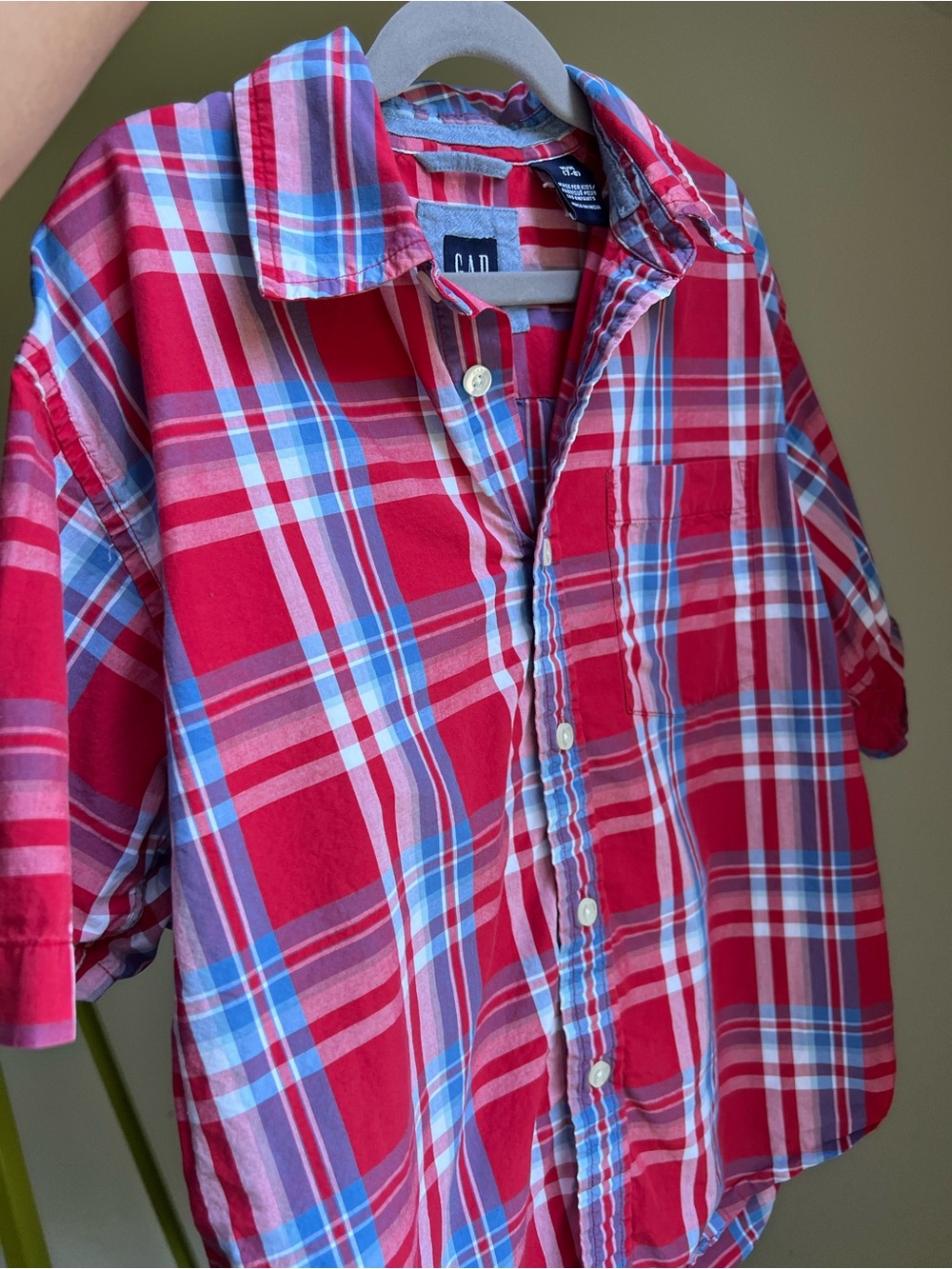 GAP Red and Blue Plaid Short-Sleeve Shirt size youth Med (7-8)